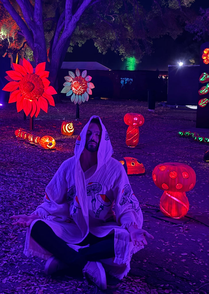 Unisex Mushroom Kimono styled for festivals — vibrant boho outfit made from soft organic Turkish cotton, perfect for travel and events.